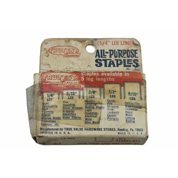Vtg Box True Value Hardware  Staples 1000 Pack - Picture 1 of 6